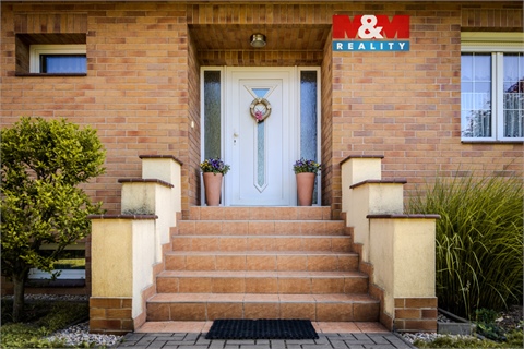 Prodej rodinného domu, 300 m² 0