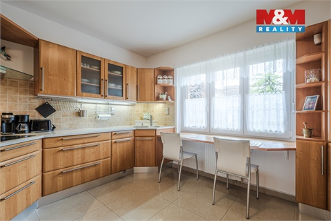 Prodej rodinného domu, 300 m² 4