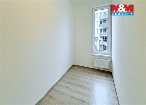 Pronájem bytu 2kk, 63 m² 8