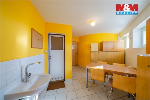 Prodej výrobního objektu, 1 089 m² - 8