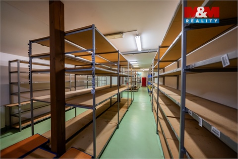 Prodej výrobního objektu, 1 089 m² 16