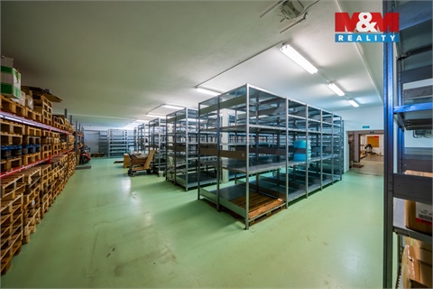 Prodej výrobního objektu, 1 089 m² 14