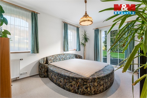 Prodej rodinného domu, 248 m² 6