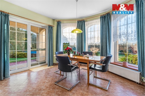 Prodej rodinného domu, 248 m² - 2