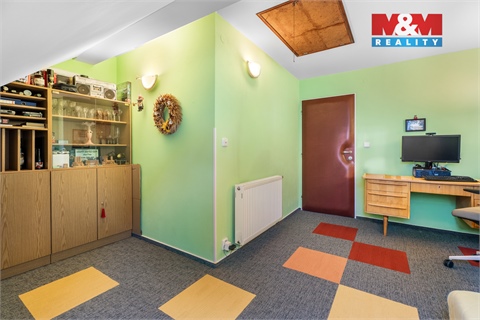 Prodej rodinného domu, 248 m² 14