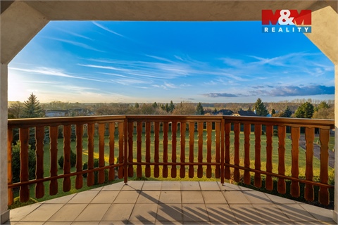 Prodej rodinného domu, 248 m² 2