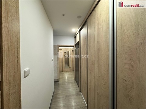 Pronájem bytu 3+1, 81 m² 10