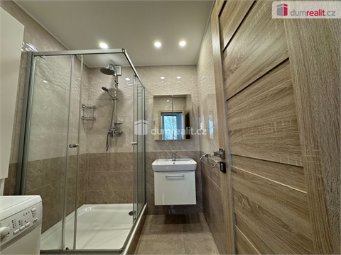 Pronájem bytu 3+1, 81 m² - 2