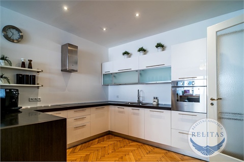 Pronájem bytu 4kk, 124 m² - 2