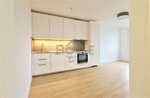 Prodej bytu 4kk, 72 m² 6