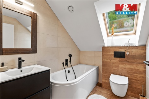 Prodej rodinného domu, 156 m² - 16