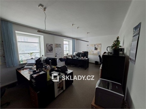 Prodej výrobního objektu, 9 981 m² 4