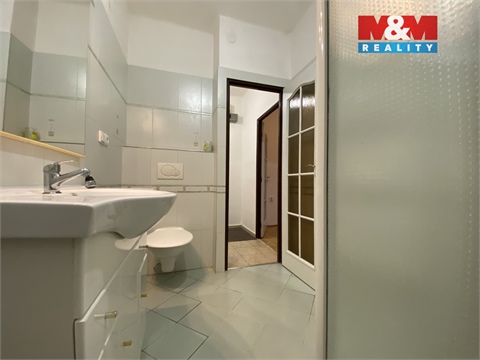 Pronájem bytu 1+1, 37 m² - 4