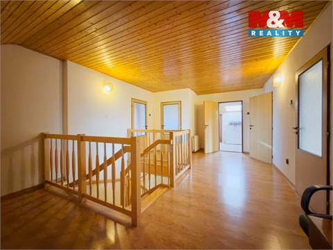 Prodej rodinného domu, 224 m² - 18