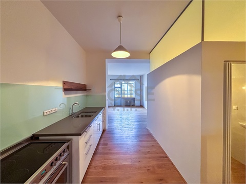 Prodej bytu 3kk, 71 m² 0