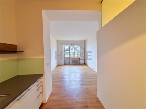 Prodej bytu 3kk, 71 m² 18