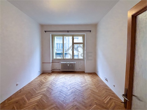 Prodej bytu 3kk, 71 m² 26