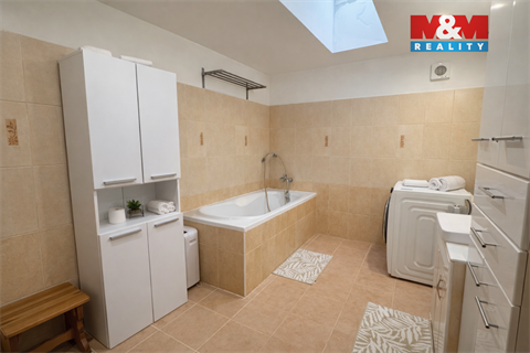 Prodej rodinného domu, 110 m² - 6