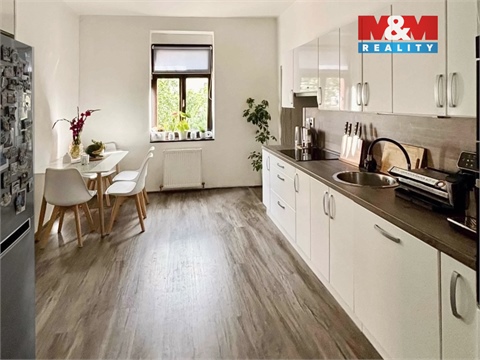 Prodej rodinného domu, 210 m² 12