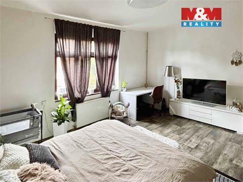 Prodej rodinného domu, 210 m² - 2