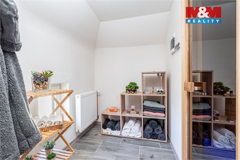 Prodej rodinného domu, 224 m² - 18