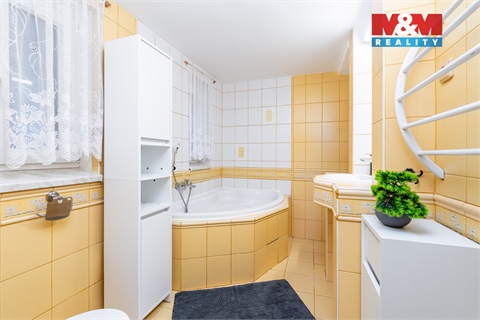 Prodej rodinného domu, 224 m² - 22