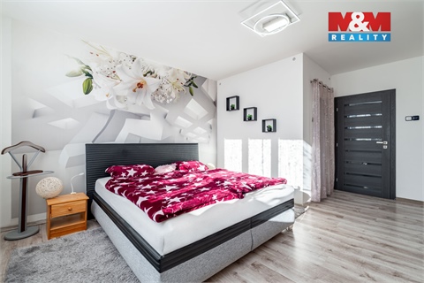 Prodej rodinného domu, 224 m² - 12