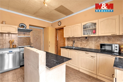 Prodej rodinného domu, 120 m² 16