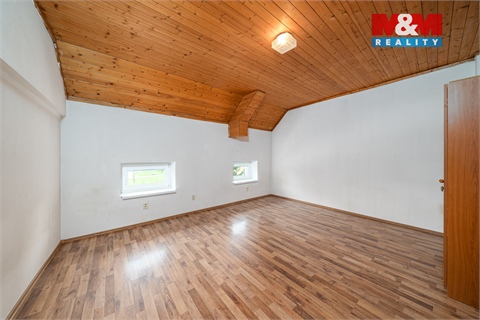 Prodej stavebního pozemku, 1 643 m² 12