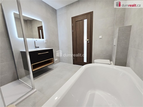 Prodej rodinného domu, 127 m² 14