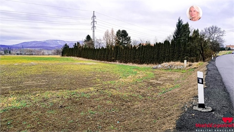 Prodej stavebního pozemku, 1 600 m² 4