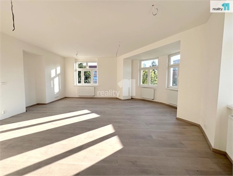 Prodej bytu 2kk, 74 m² 0