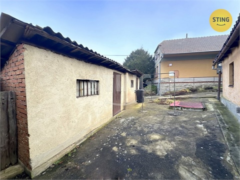 Prodej rodinného domu, 300 m² - 12