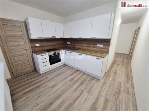 Pronájem bytu 4+1, 85 m² 0