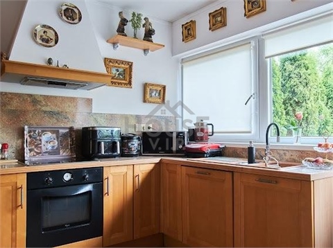 Prodej rodinného domu, 230 m² 10