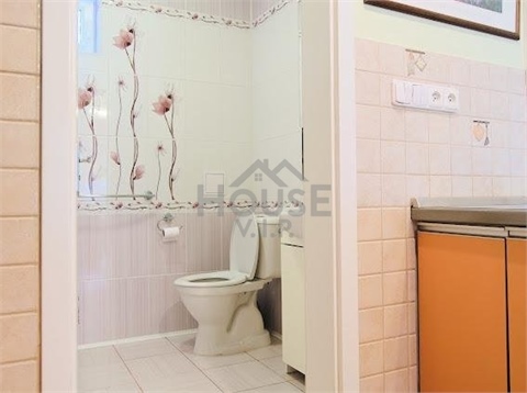 Prodej rodinného domu, 230 m² 4