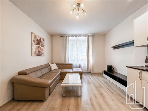 Pronájem bytu 3kk, 71 m² 2