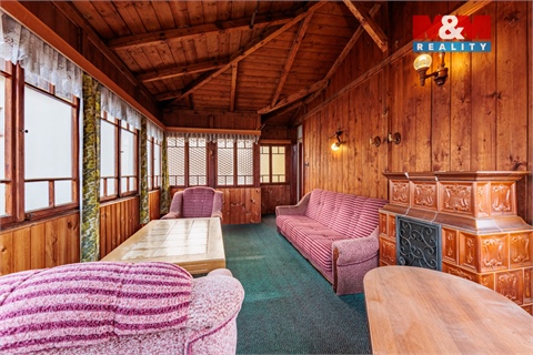Prodej rodinného domu, 298 m² 6