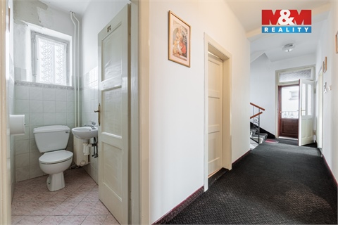 Prodej rodinného domu, 298 m² 26