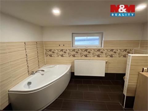 Prodej rodinného domu, 145 m² - 20