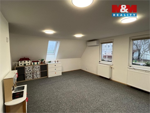 Prodej rodinného domu, 145 m² - 4