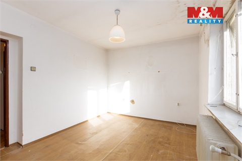 Prodej rodinného domu, 156 m² - 200