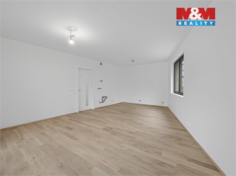 Prodej bytu 2kk, 70 m² - 8