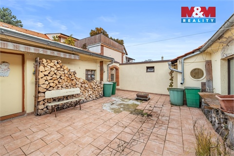 Prodej rodinného domu, 90 m² - 24