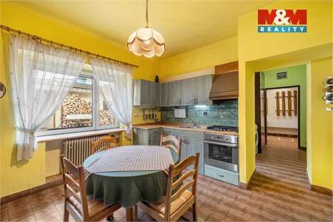 Prodej rodinného domu, 90 m² - 10