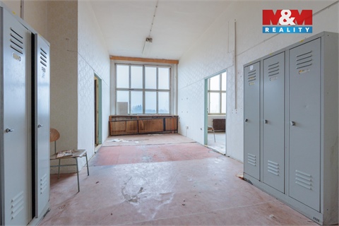 Prodej komerčního objektu, 2 400 m² - 6