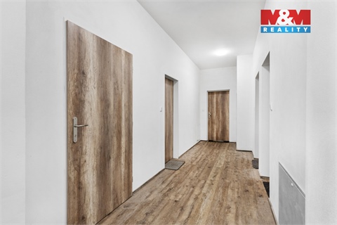 Prodej obchodních prostor, 600 m² - 24