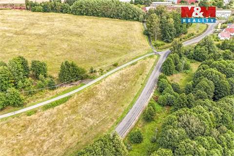 Prodej stavebního pozemku, 985 m² 2