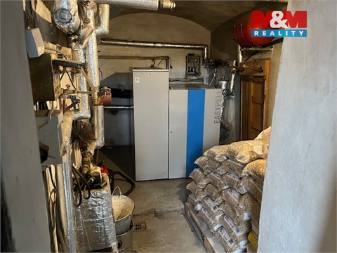 Prodej rodinného domu, 250 m² 28