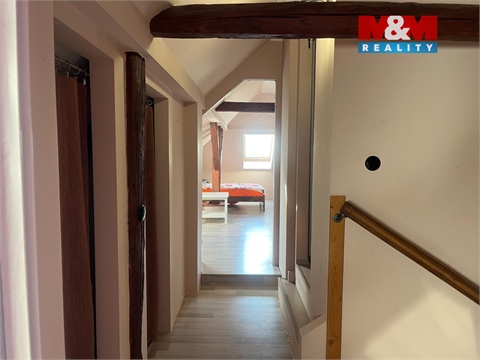 Prodej rodinného domu, 250 m² - 22